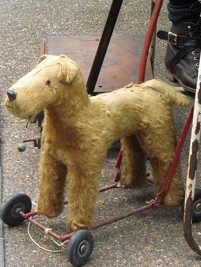 Fashion  Games on Wanstead Vintage Fashion   Brocante Fair   Christmas Spectacular